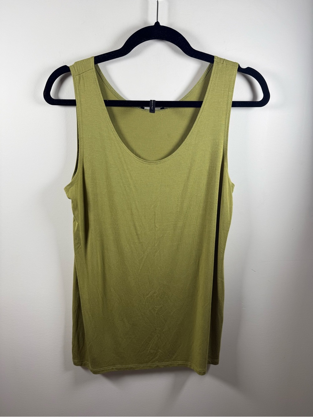 SARAH PACINI | Olive Green Casual Tank Top Size 3 / US L AS IS
